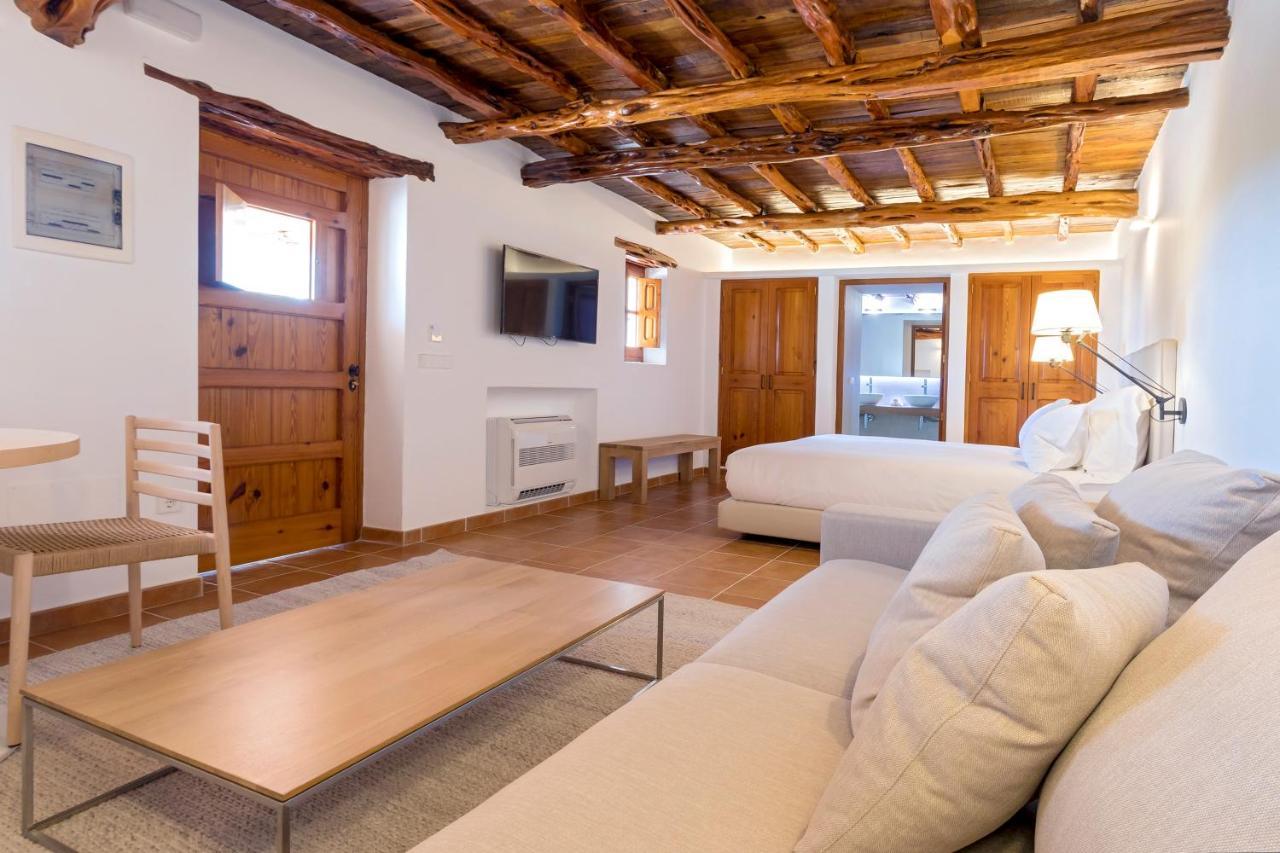 Agroturismo Can Toni Xumeu - Adults Only Cala Llonga  Εξωτερικό φωτογραφία